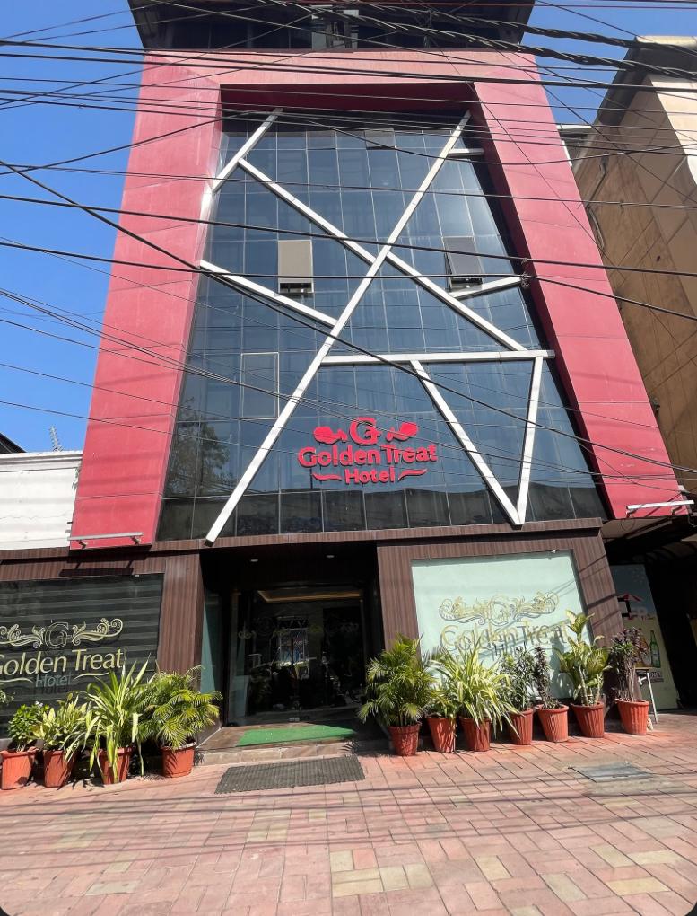 Golden Treat Hotel In Indore