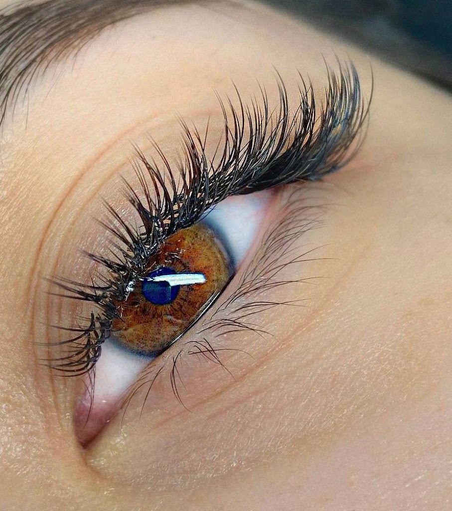 ELENA, extensiones de pestanas