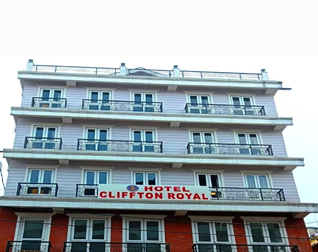 Cliffton Royals Hotel N Resort