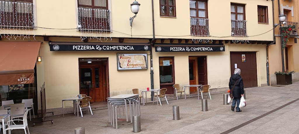 Pizzeria La Competencia