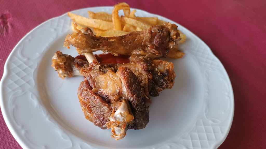 La Terraza del Parque — Comida y bebida