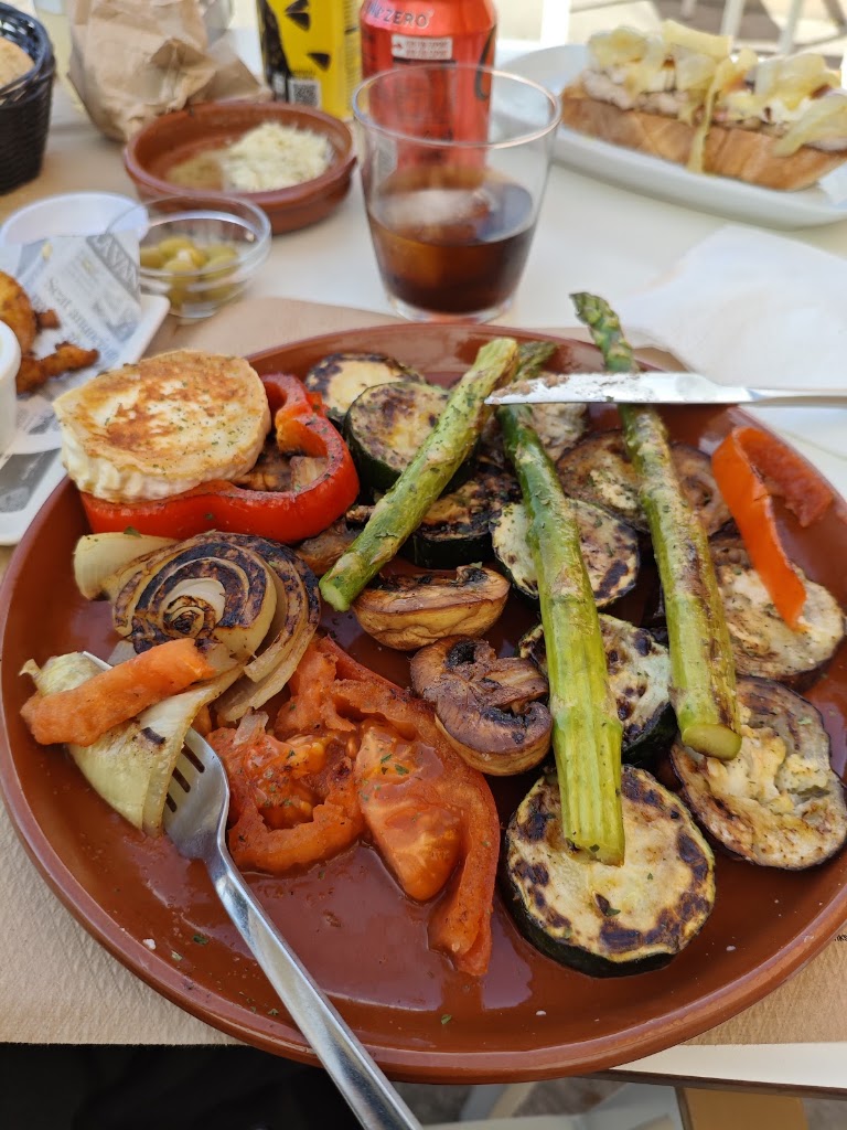 Restaurante Aqui Mateix — Mas recientes