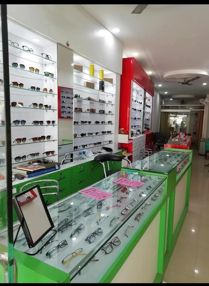 Display case