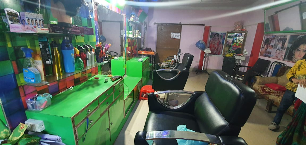 Bombay Beauticians Saloon Best Top Women Ladies Beauty Parlours In Auraiya