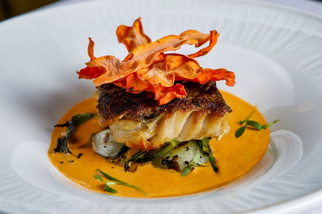  The Walnut Room - Hotel Northland - Green Bay