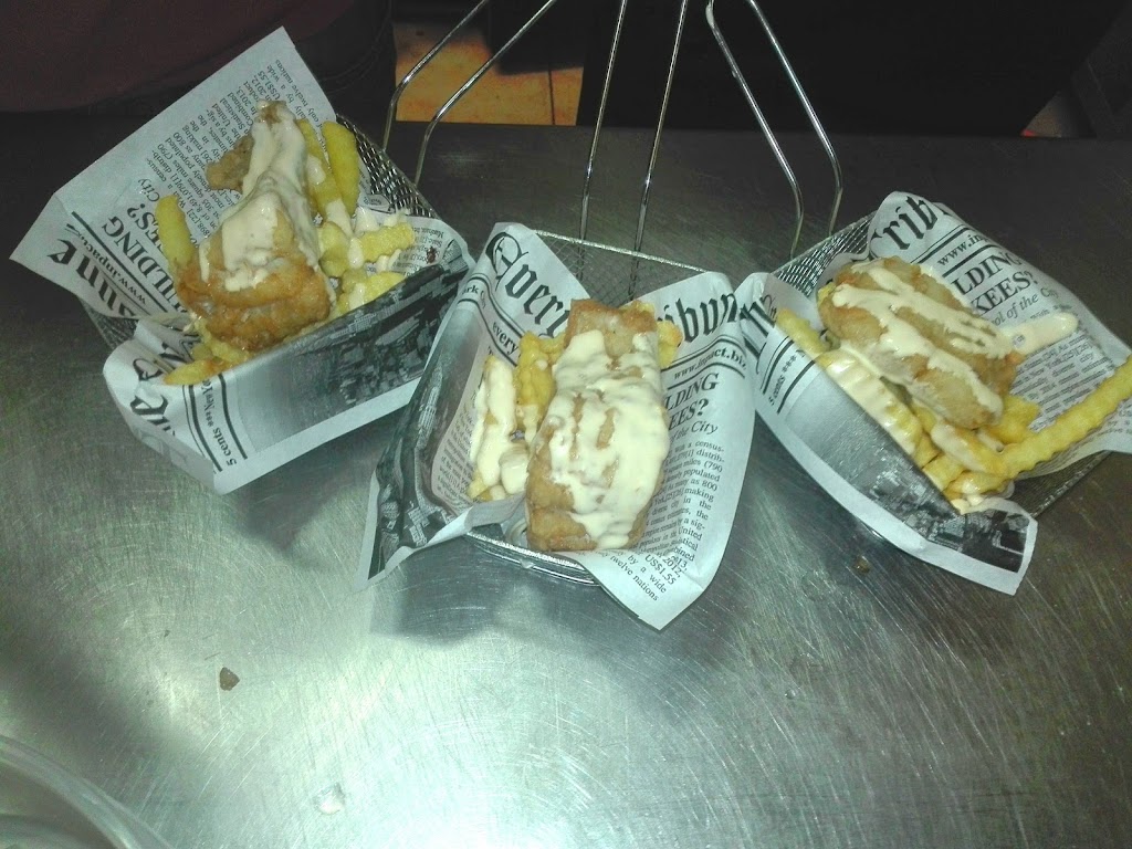 Tasca Las Palomas — Comida y bebida
