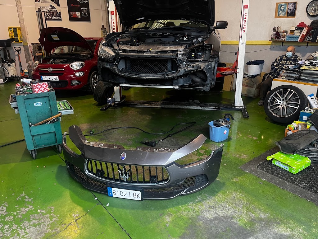 Taller de coches Myrg Racing