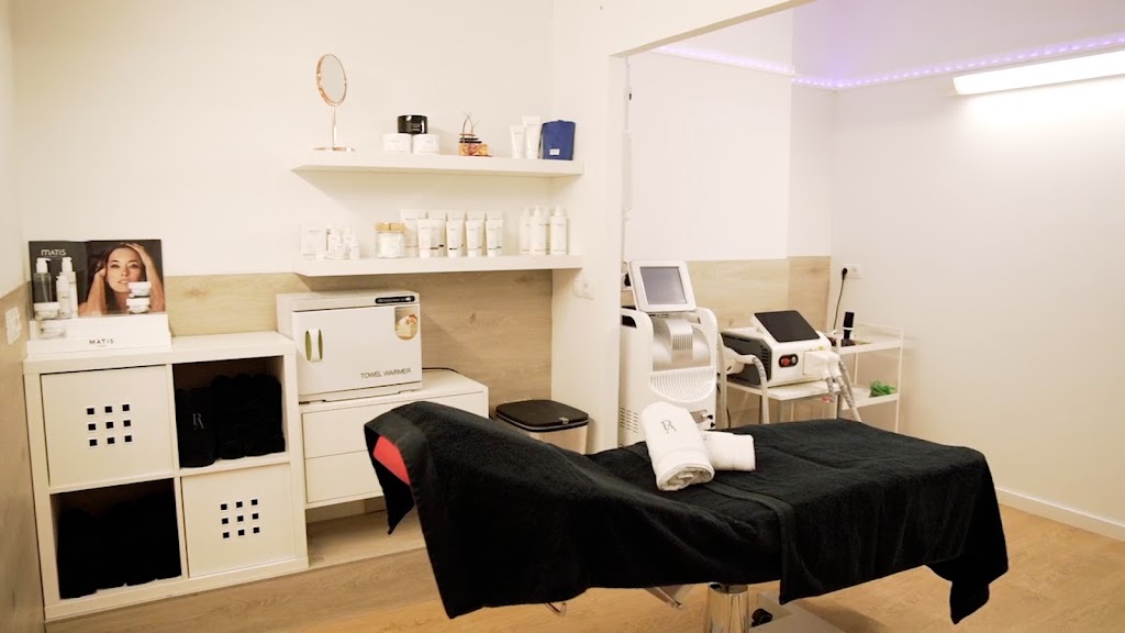Pilar Aguilera Fotodepilacio & Estetica — Interior