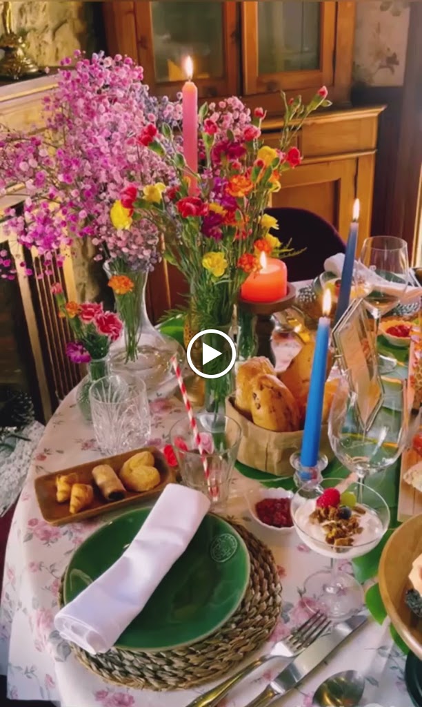 Restaurante Al Baile La Temprana — Videos