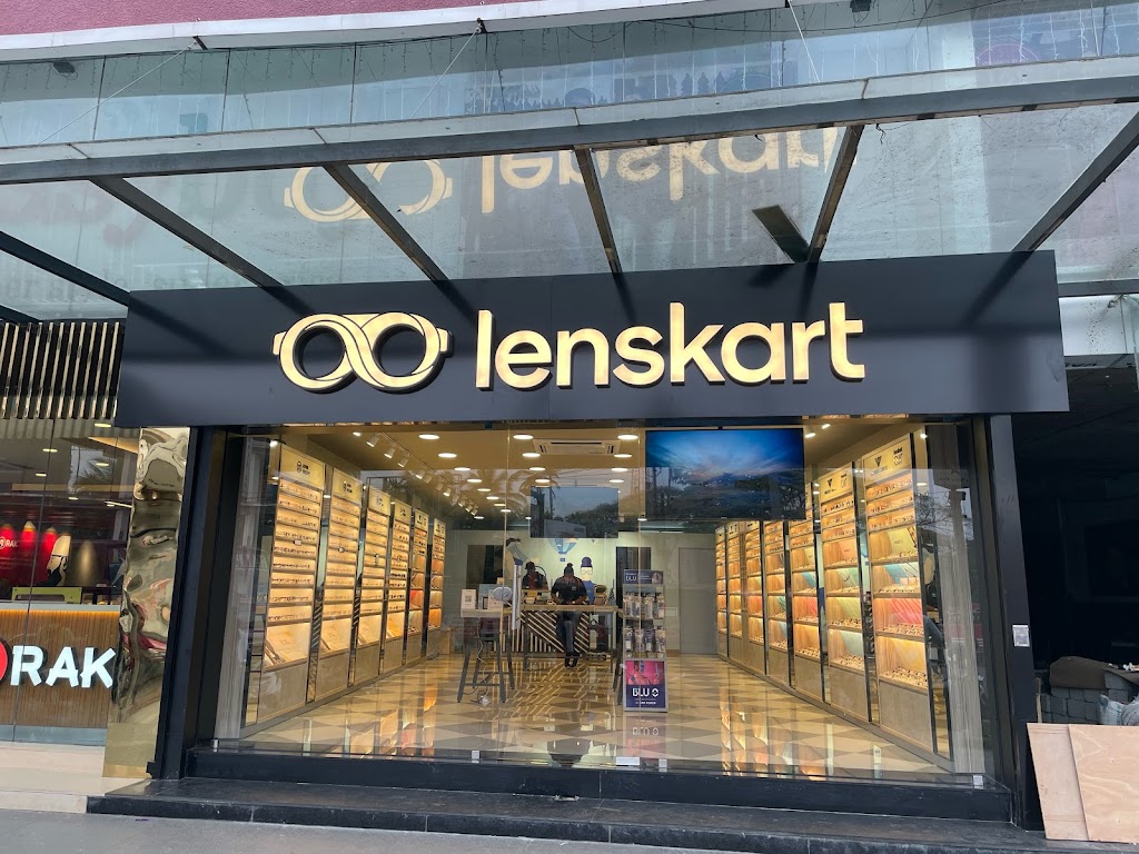 Lenskart Com At Central Mall Kannur