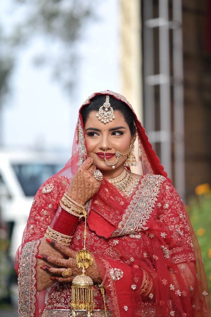 The Luxury Signature Salon Academy Best Salon For Bridal Makeup Skin Hair Treatments In Kotkapura