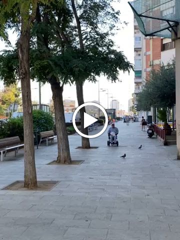 El escondite cafe -Bar — Videos