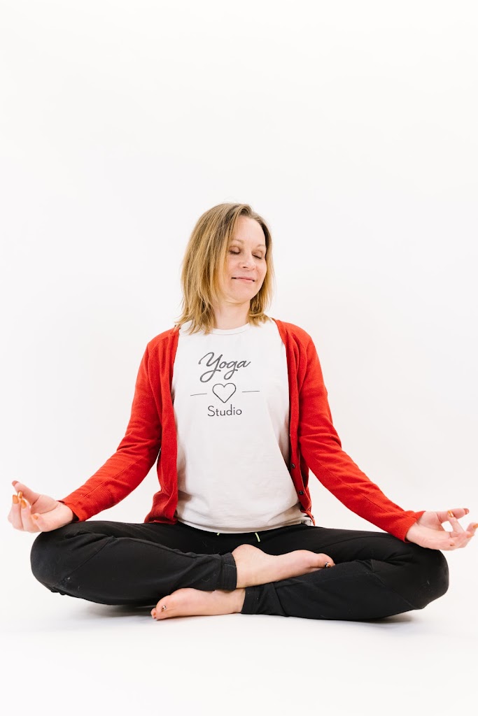  Rachel London's Yoga