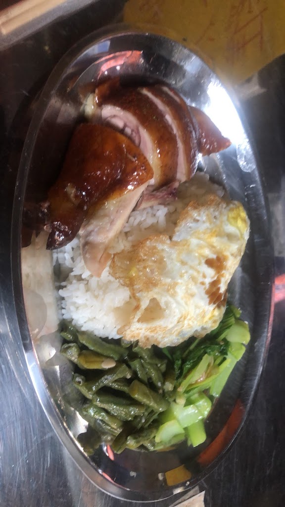 黃家莊小吃店 /新莊小吃/新莊美食/附近美食/新莊平價美食/新莊必吃/新莊蚵仔煎 的照片