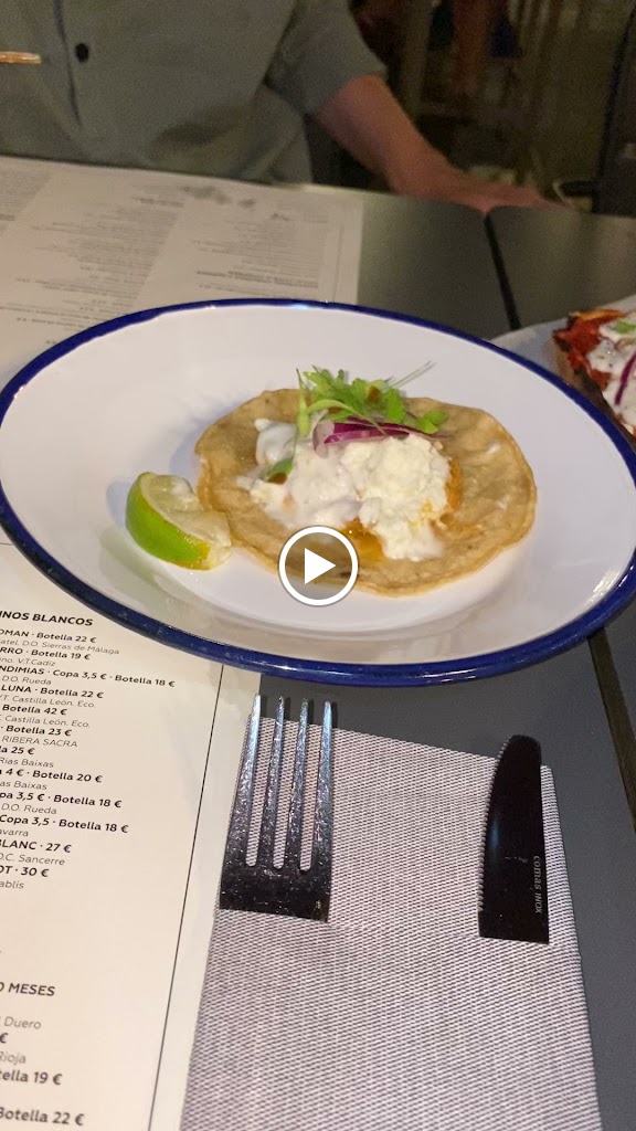 Restaurante Vermu marbella — Videos
