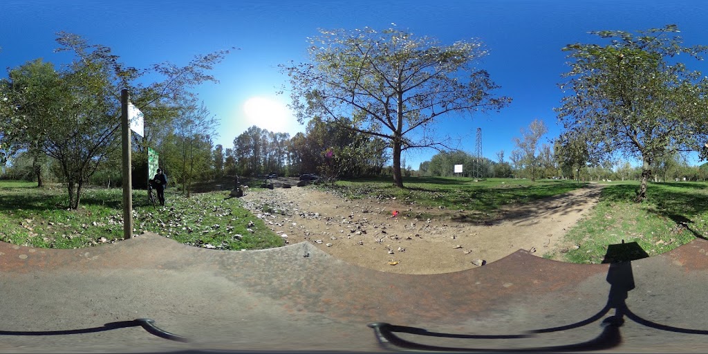 Parquing Pla dels Socs — Street View y 360deg