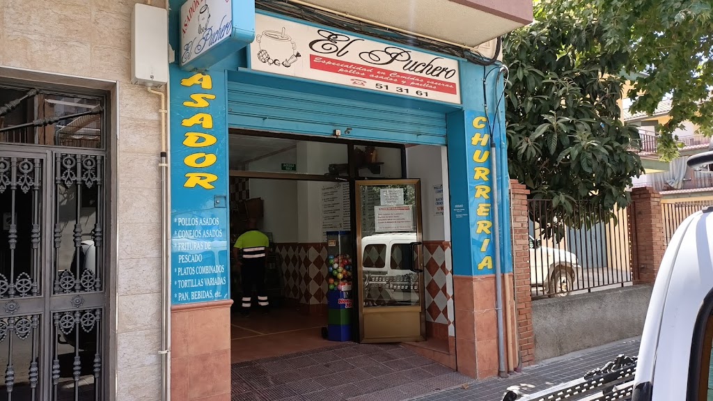 Asador De Pollos El Puchero