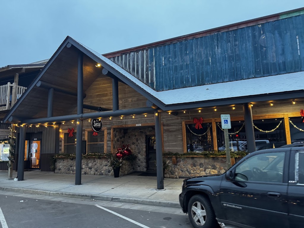  the Social Kitchen & Cocktails