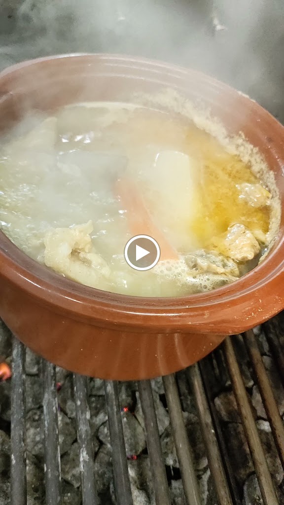 MenjaB Igualada Restaurant Cafeteria — Videos
