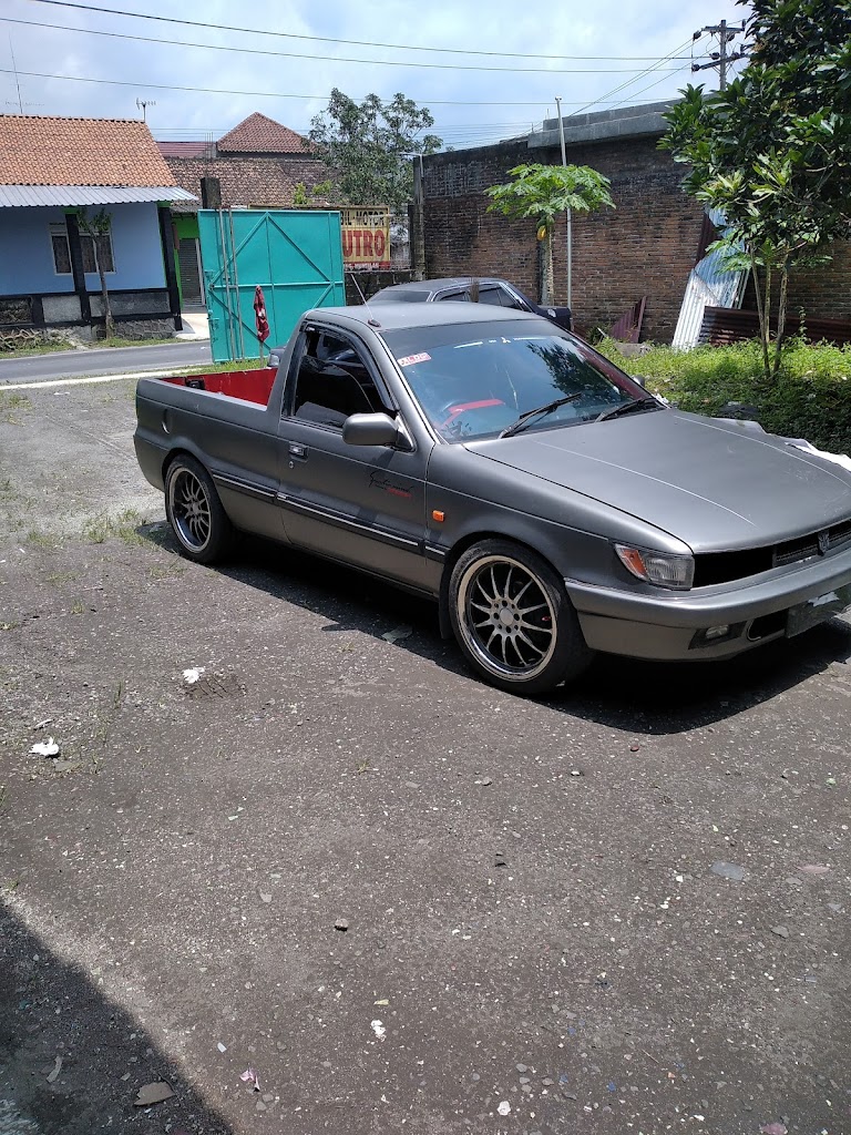 Bengkel body repair dan cat Hardjo Putro