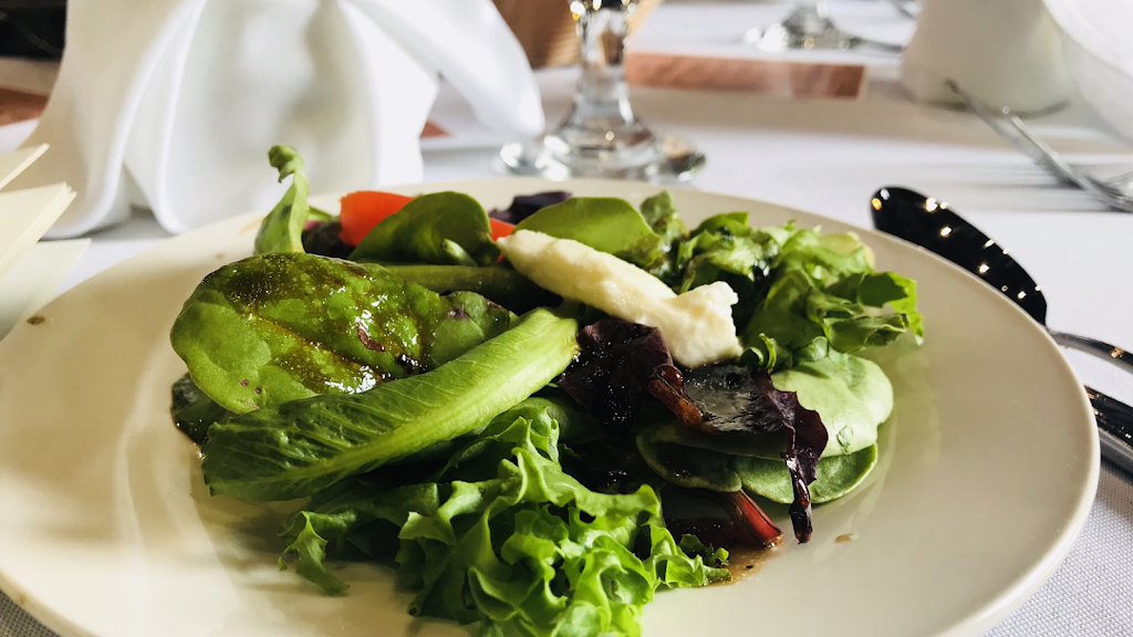  Frankies Restaurant and Catering