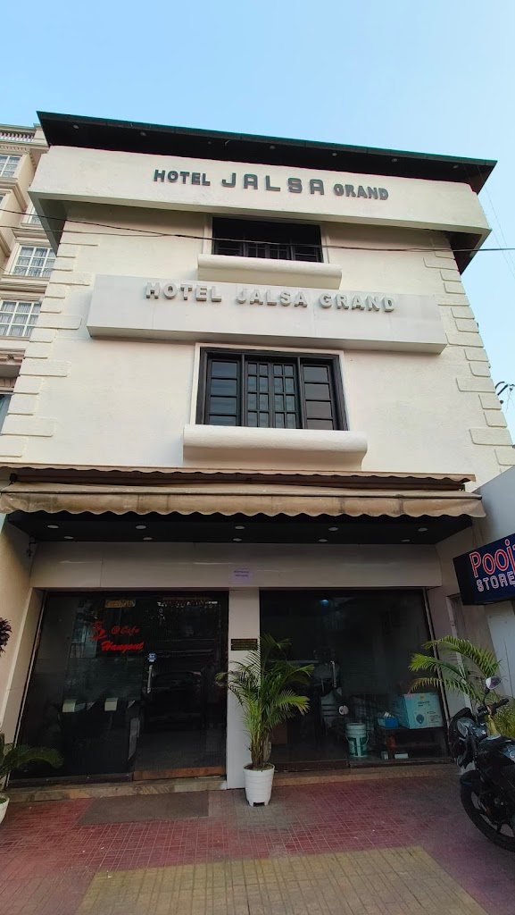 Hotel Jalsa Grand