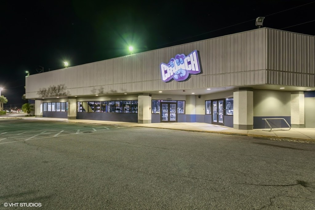  Crunch Fitness - Countryside