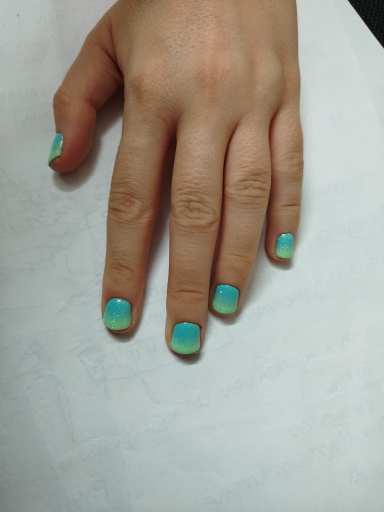 Catalina Nails Studio — Manicura
