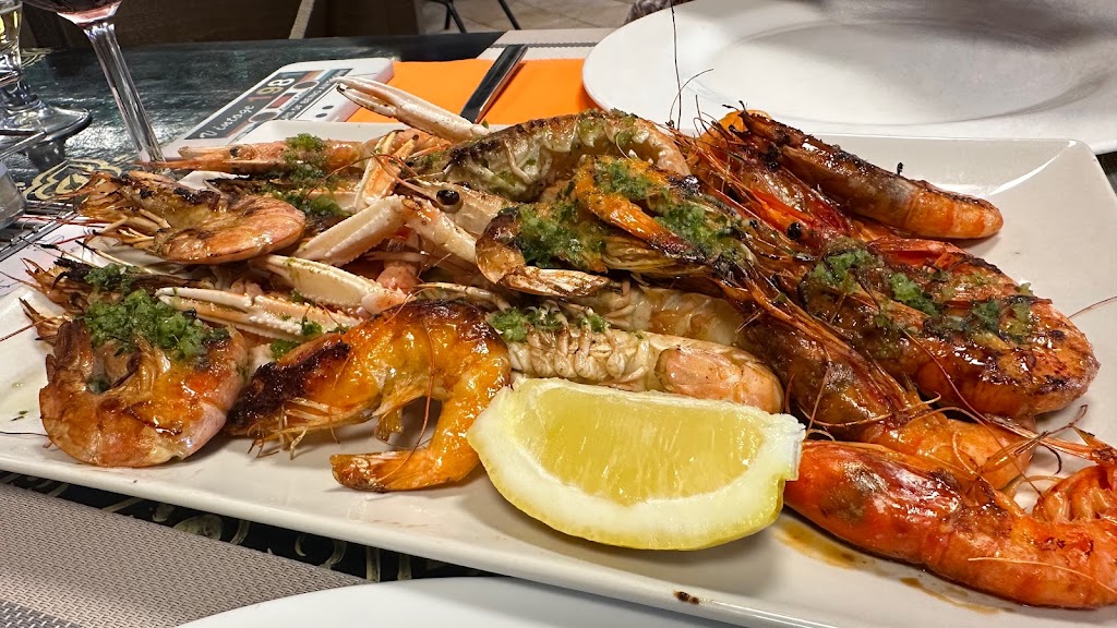 Restaurante Danus — Comida y bebida