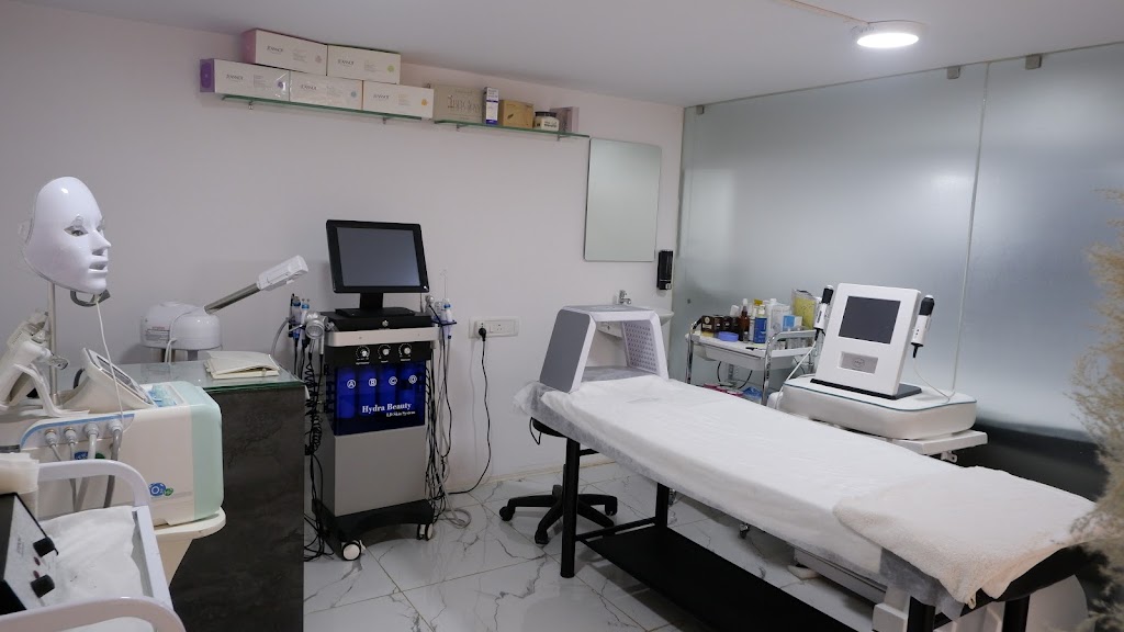 Derma 24 Salon Clinic