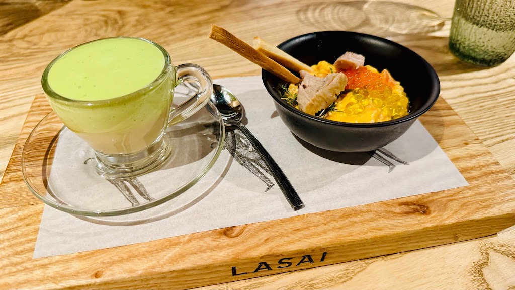 RESTAURANTE LASAI — Comida y bebida