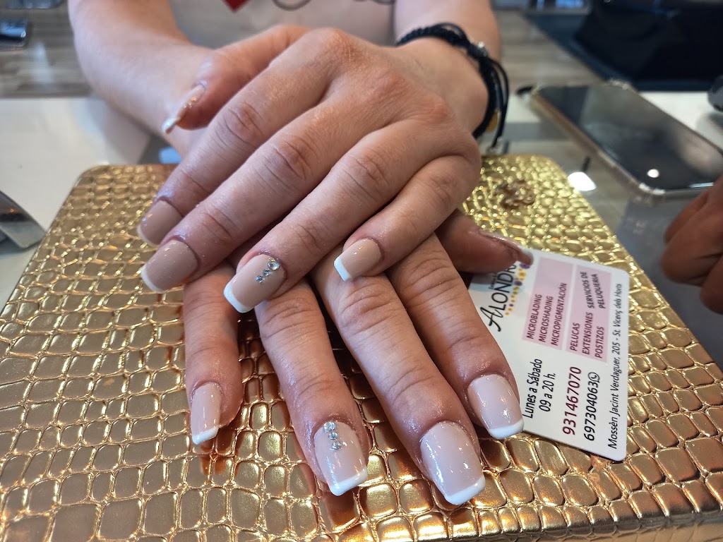 Alondra Estetica — Manicura