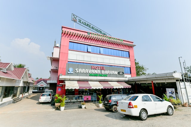 Capital O Harshavardhana Inn