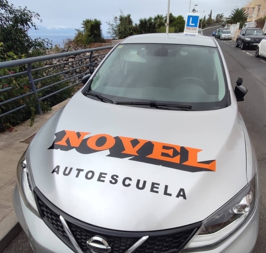 Autoescuela Novel — Automovil