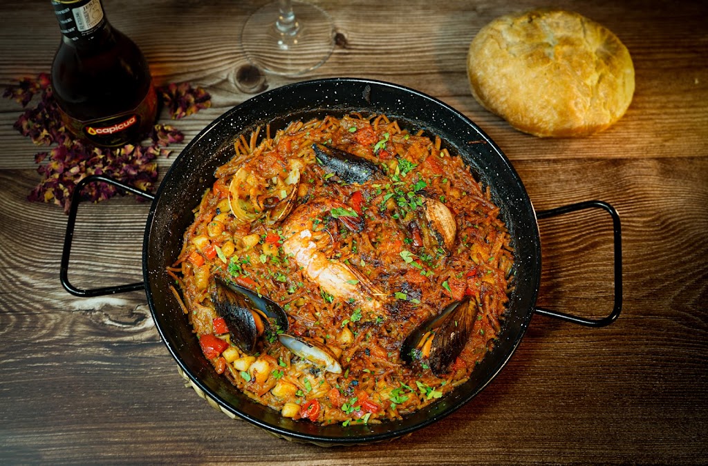 Masia Can Palet — Comida y bebida