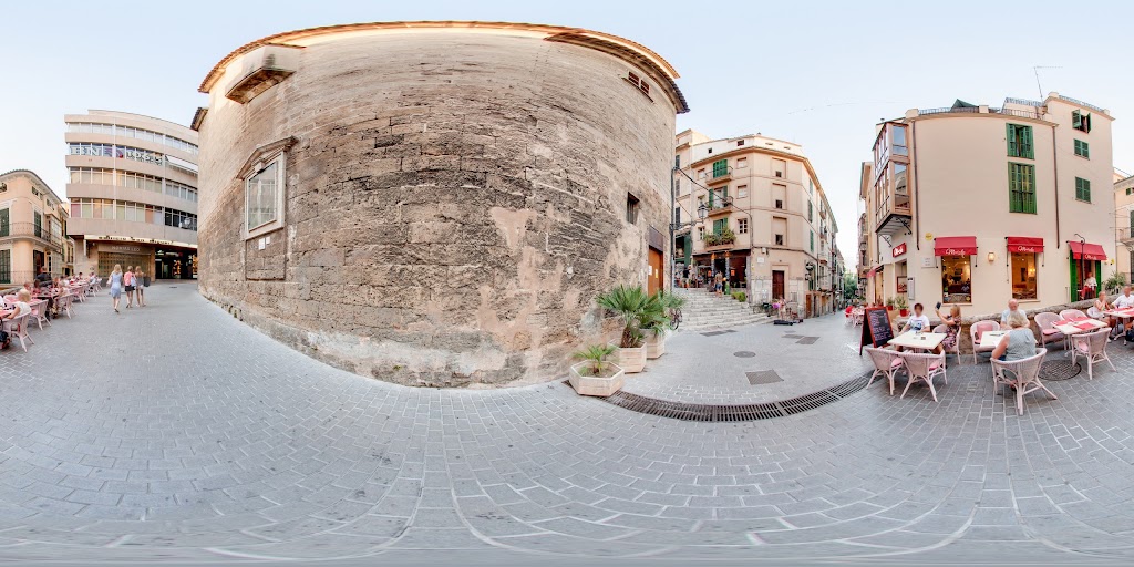 Mari lin Cafe Lounge — Street View y 360deg