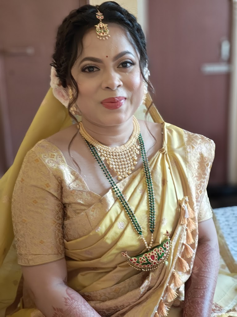 R Choudhury Family Parlour Tranning Institute