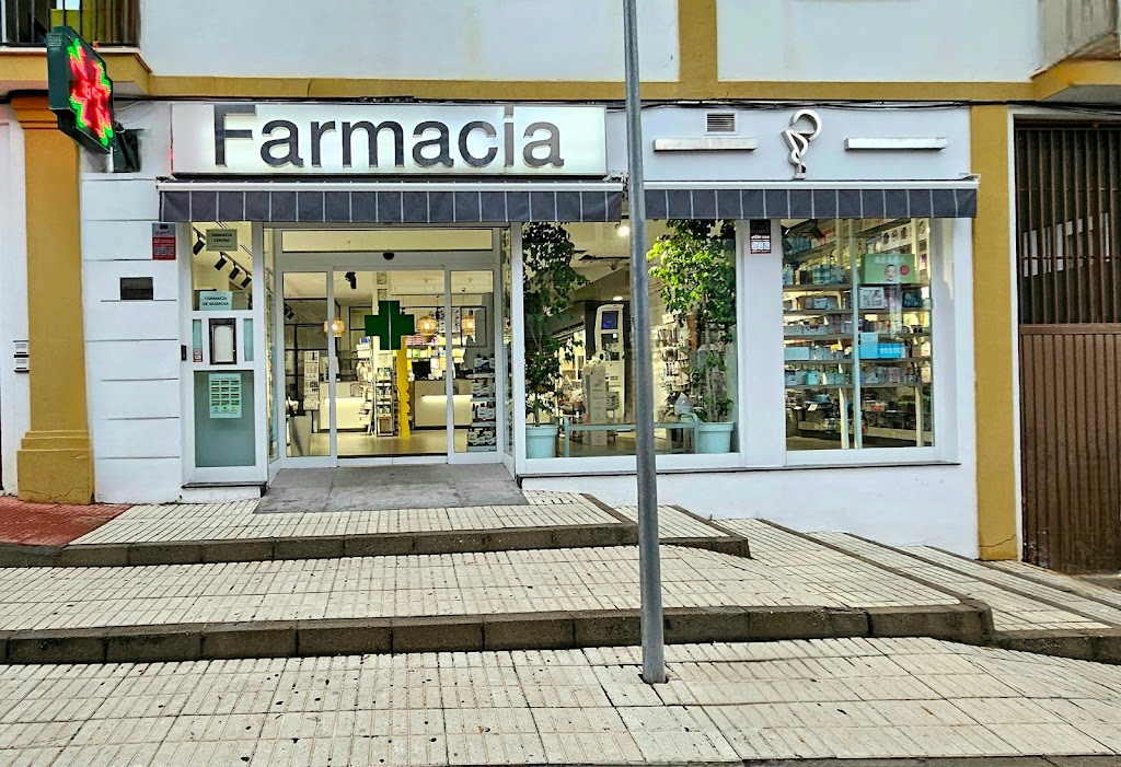Farmacia CENTRO Guillena Junto al Centro de Salud
