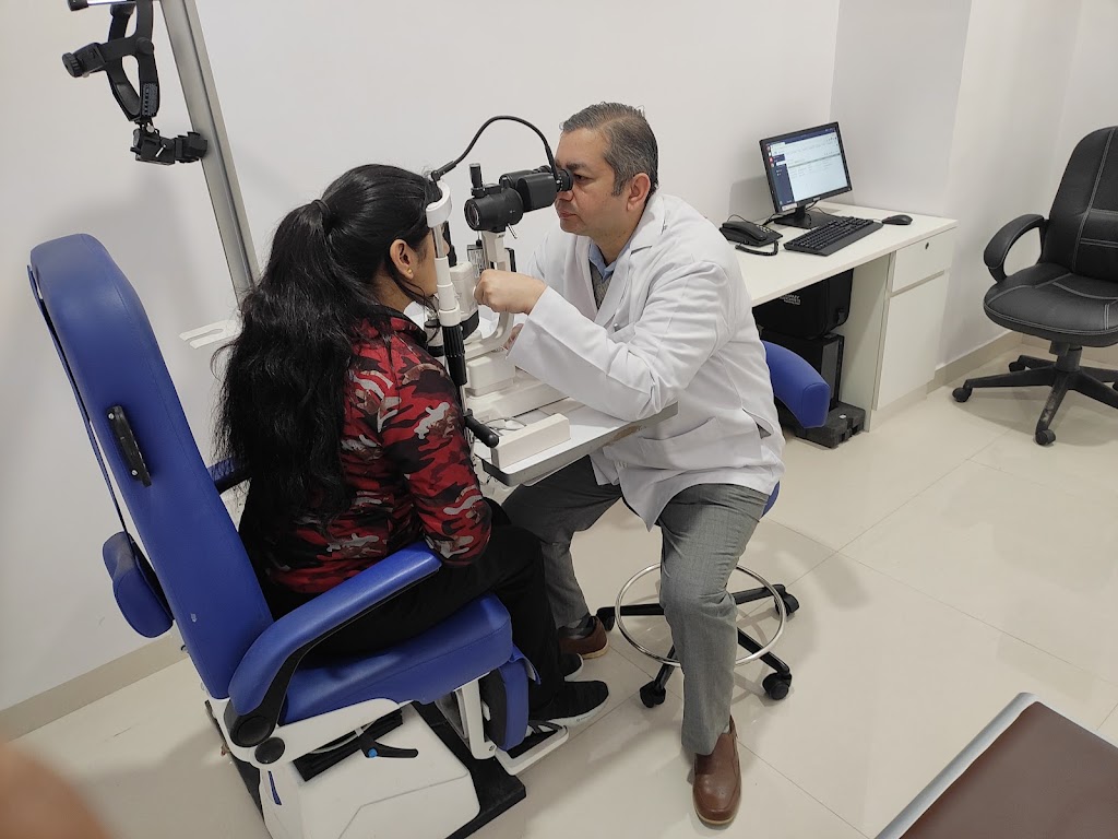 Centre For Sight Group Of Eye Hospitals I M2K Corporate Park I Sector 51 I Gurugram