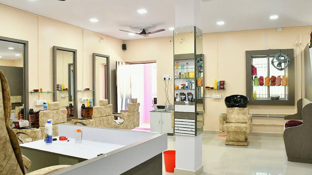 The Expression Family Ladies Gents Salon