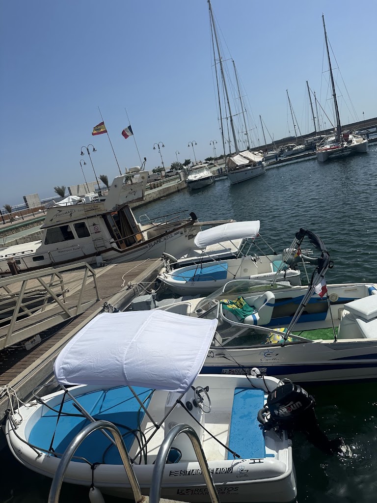 Rents of Boats Ogalla (alquiler de embarcaciones )