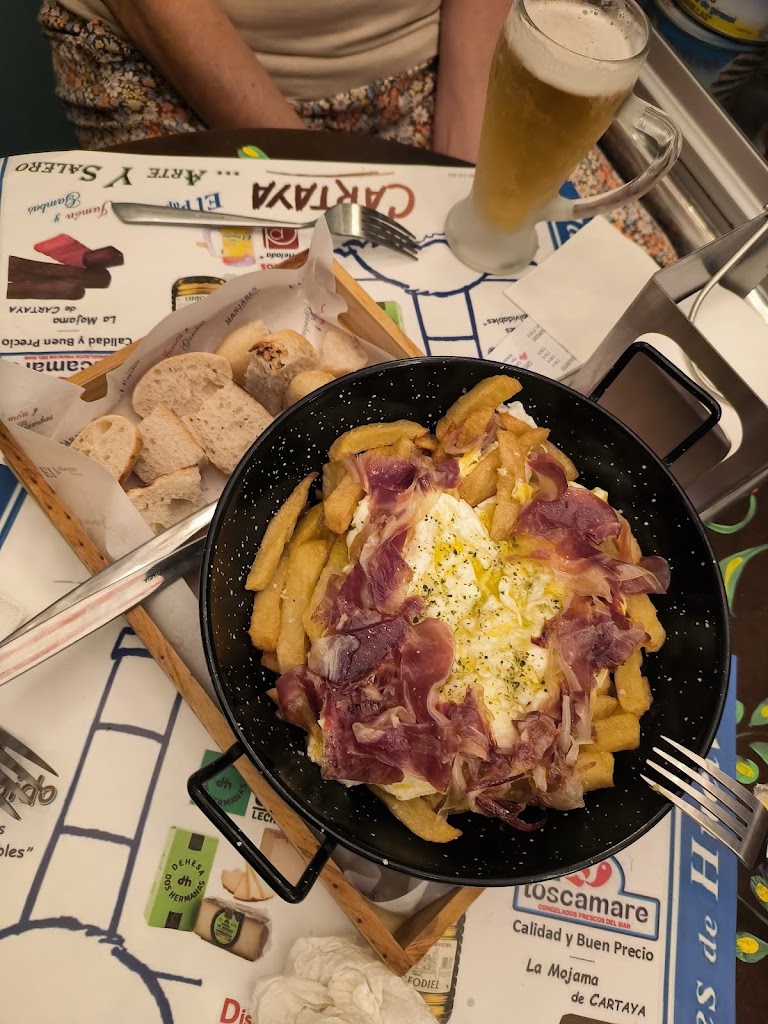 Restaurante Manjares de Huelva Y Andalucia — Comida y bebida