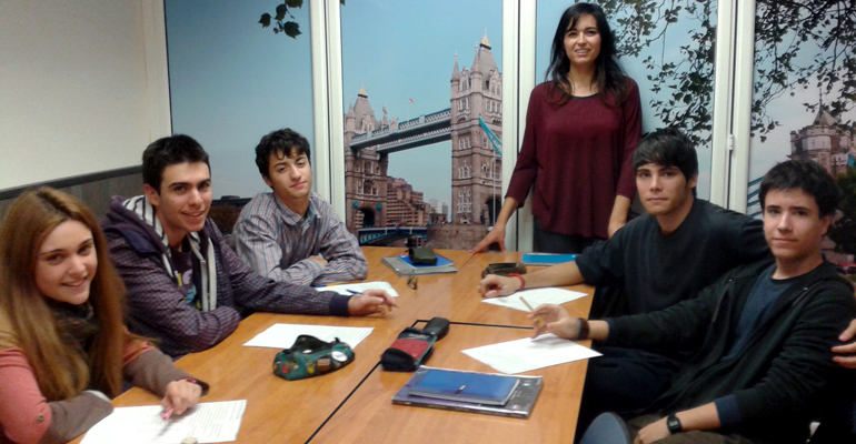 Academia New London — Del propietario