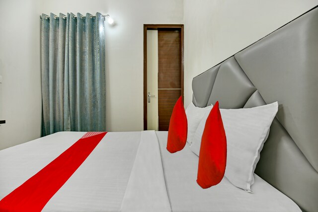 Oyo Rathi Residency