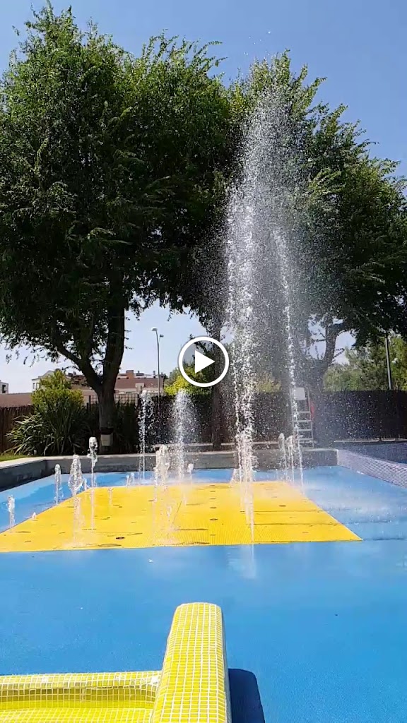 Piscinas Municipales — Videos