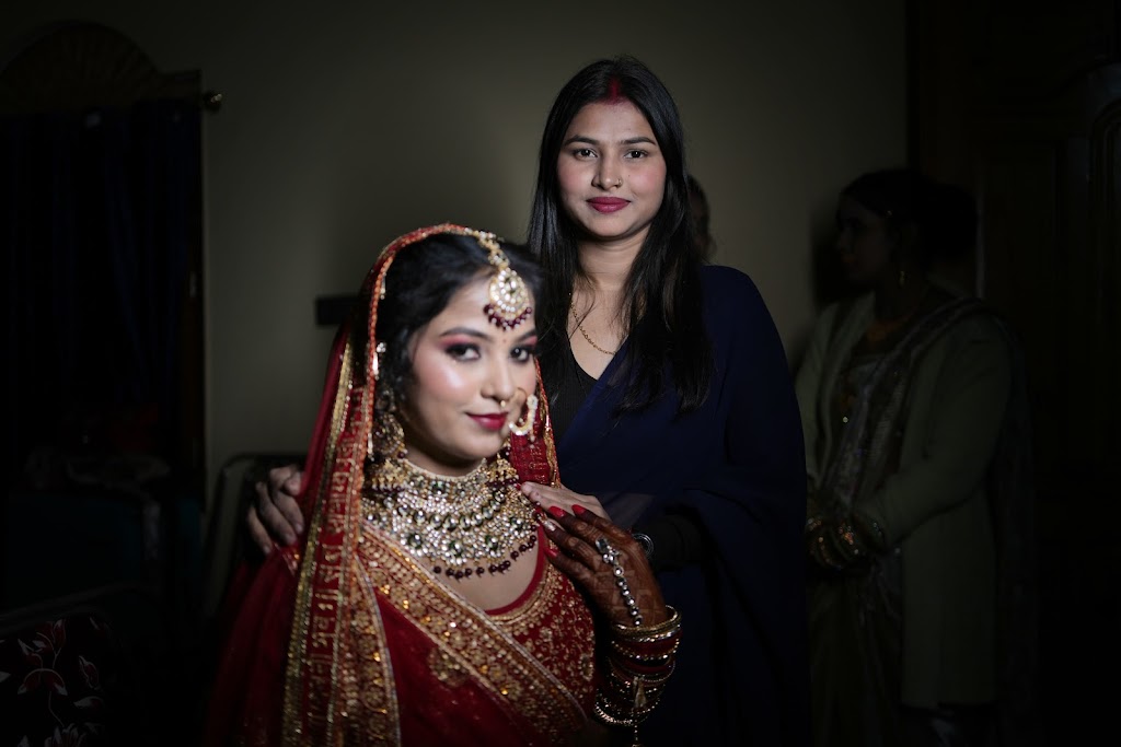 Simran Beauty Parlour Siwan Rashid Chak