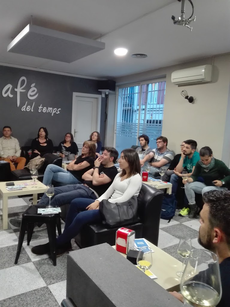 Cafe Del Temps — Ambiente