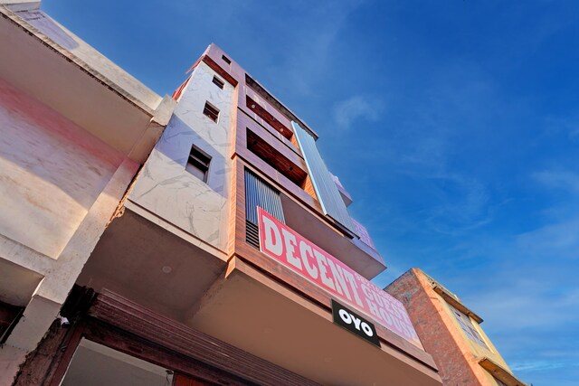 Oyo Flagship Hotel Decent Guest House