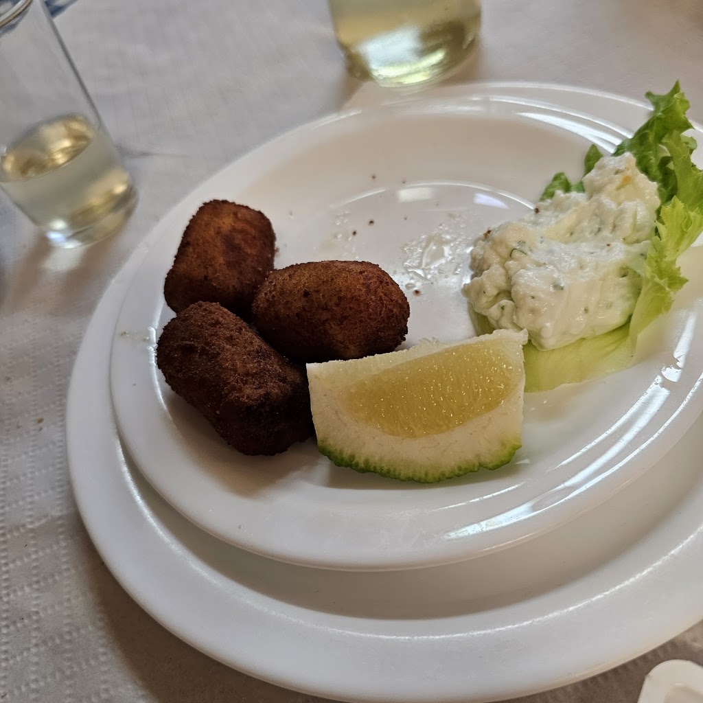 Guachinche Bodegon Agustin — Croqueta