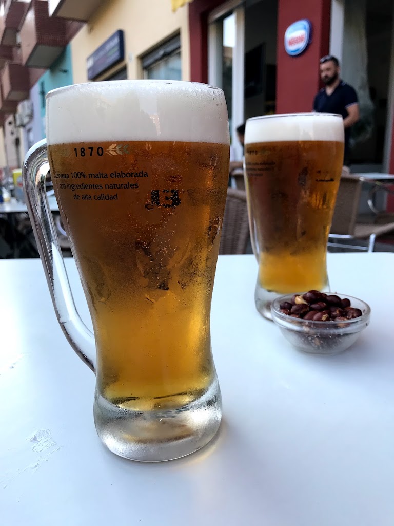 Bar cafeteria la Habana vieja — Comida y bebida